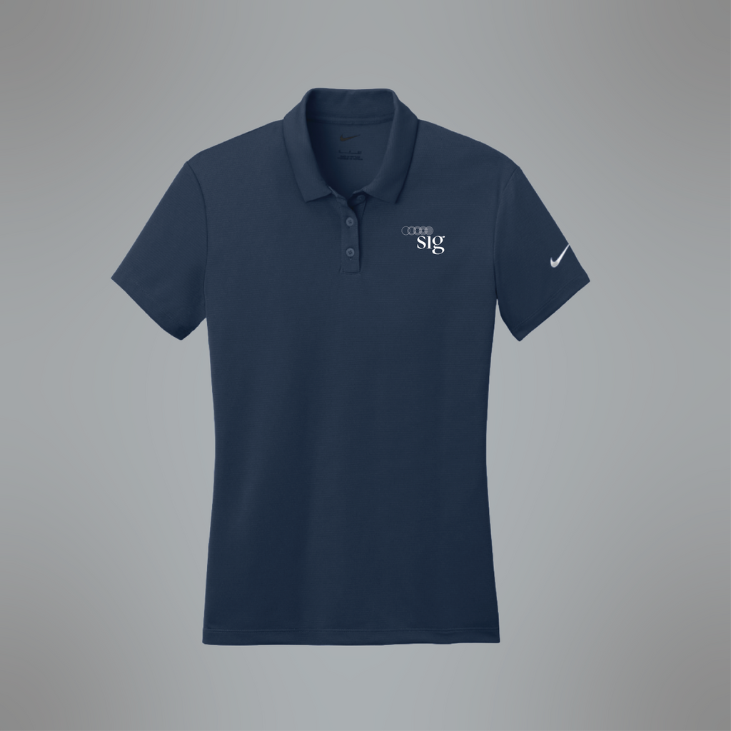 Nike Women's Dry Essential Solid Polo